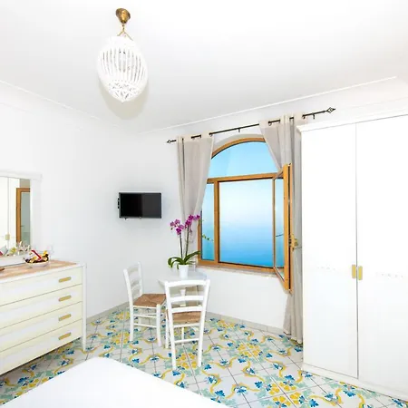 La Borragine Готель типу 