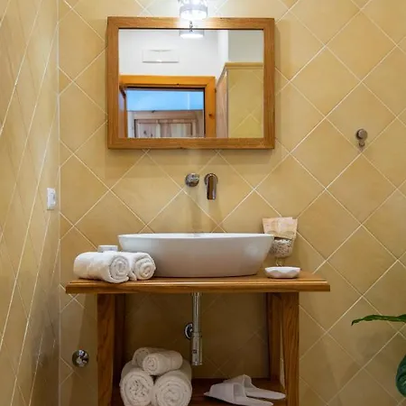 La Borragine לינה וארוחת בוקר