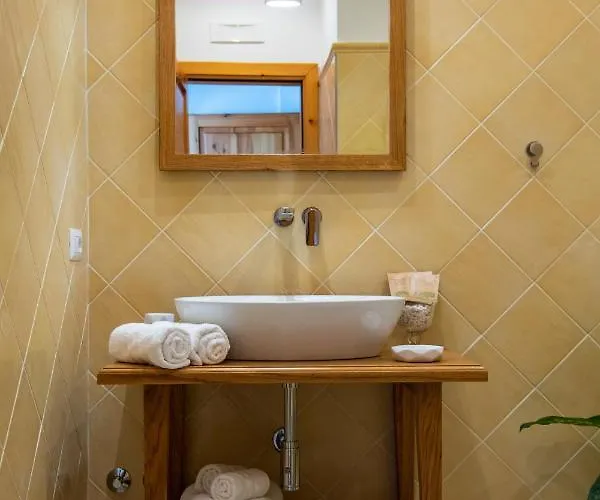 La Borragine Bed & Breakfast